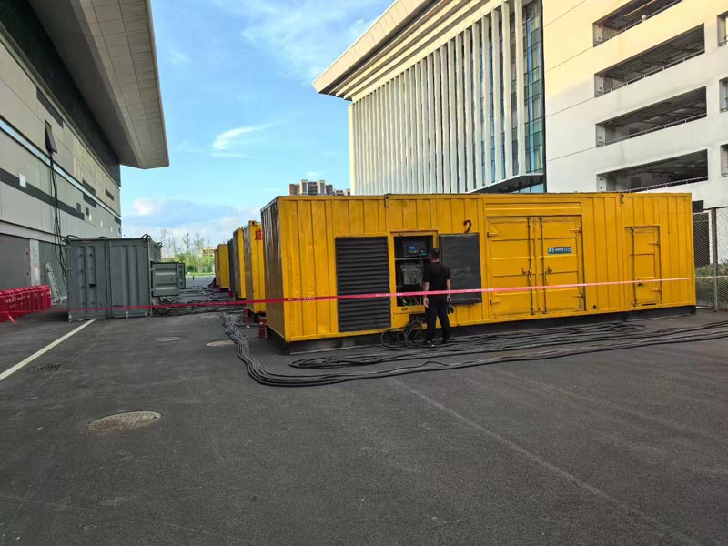 三更罗镇柴油发电机冬季保养注意事项?