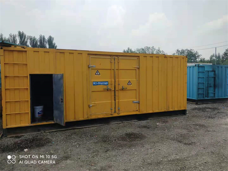 三更罗镇200KW柴油发电机组需要配备什么型号的电缆线？