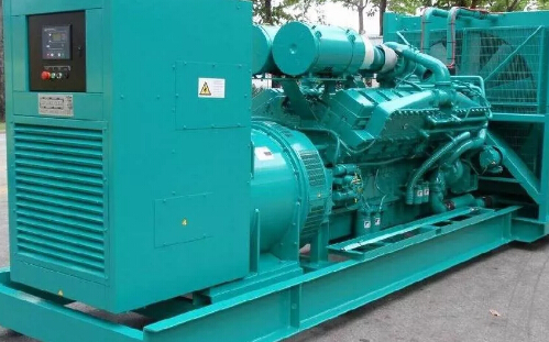 三更罗镇柴油发电机组冬季使用中需要注意哪些事项？